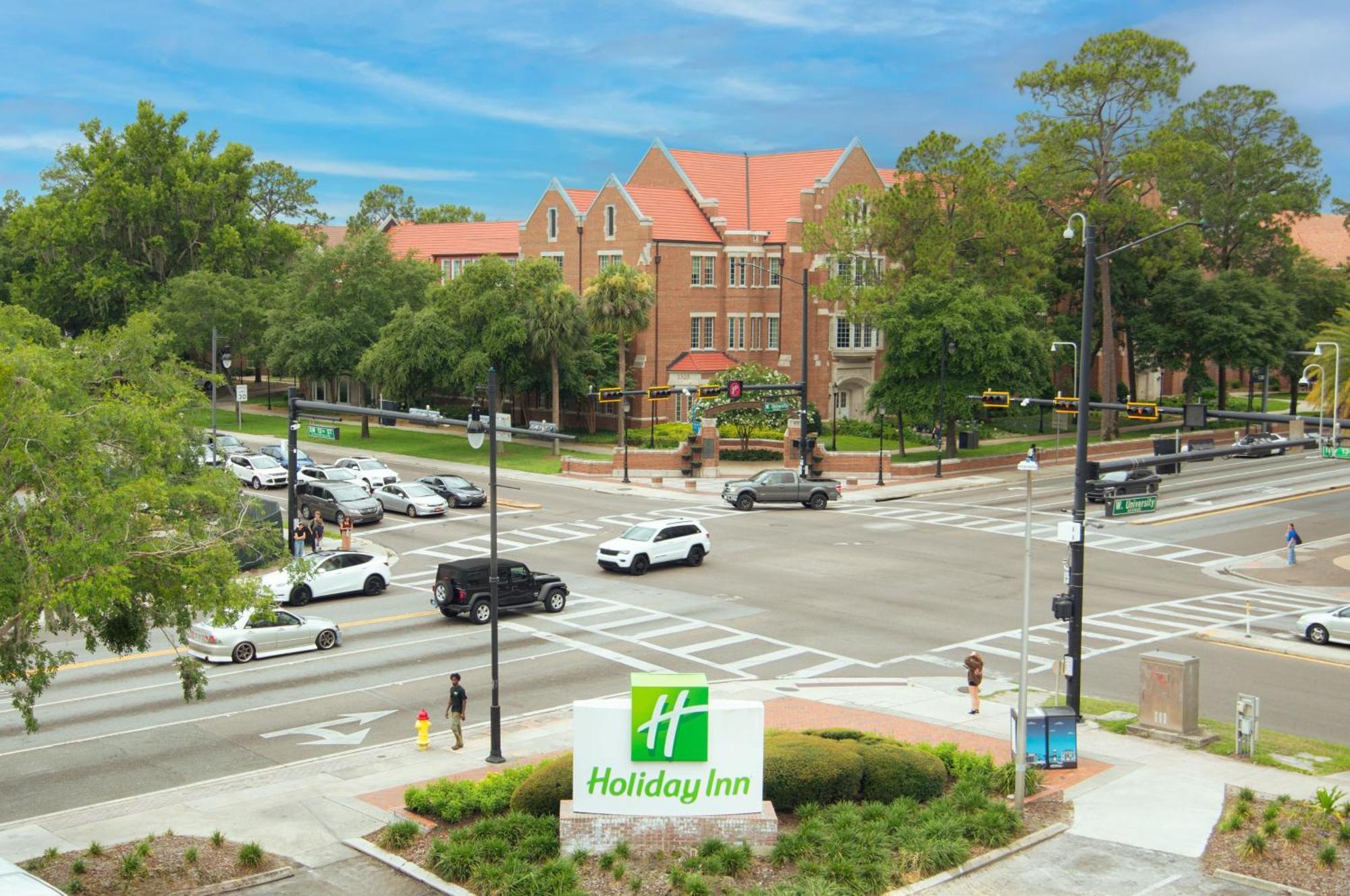 Gainesville-university Center By Ihg Hotel 3*