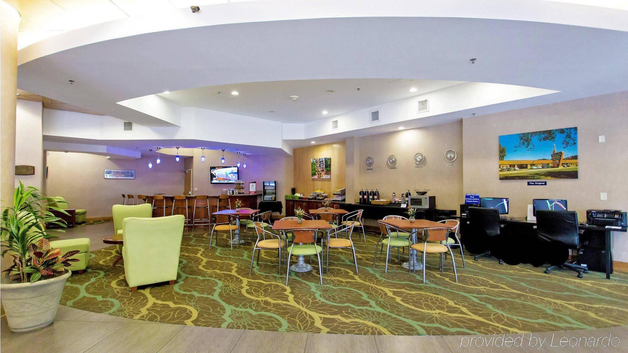 Gainesville-university Center By Ihg Gainesville